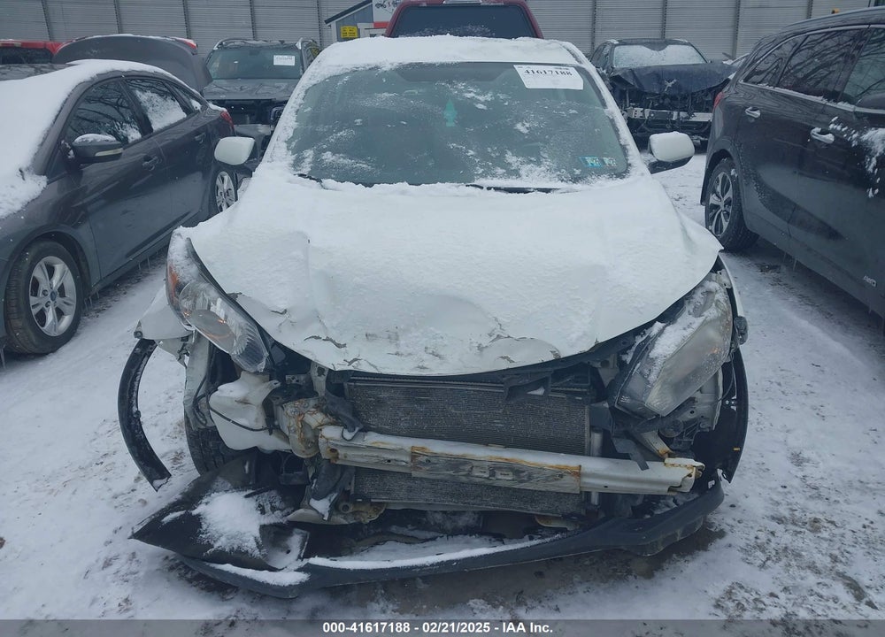 2016 HONDA HR-V LX VIN: 3CZRU6H37GM711693
