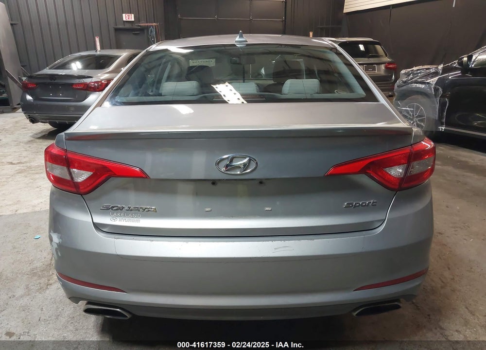 2015 HYUNDAI SONATA VIN: 5NPE34AF9FH108264