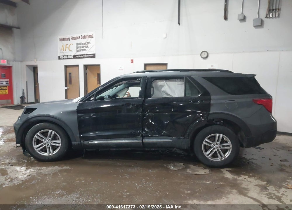 2023 FORD EXPLORER XLT VIN: 1FMSK8DH5PGA61147