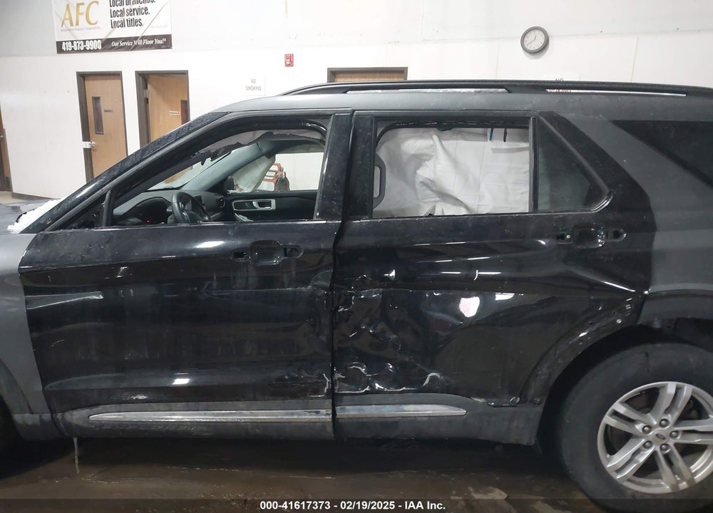2023 FORD EXPLORER XLT VIN: 1FMSK8DH5PGA61147