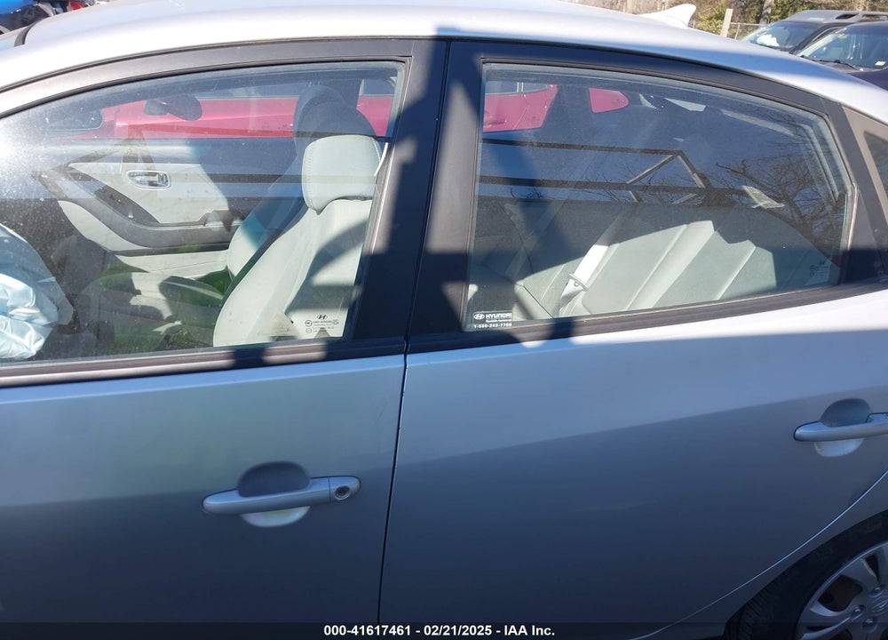 2010 HYUNDAI ELANTRA VIN: KMHDU4AD2AU842763