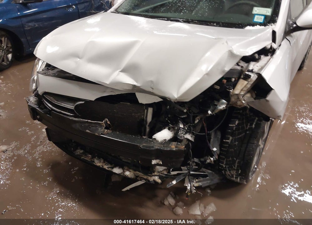 2017 HYUNDAI ACCENT VIN: KMHCT4AE7HU347198