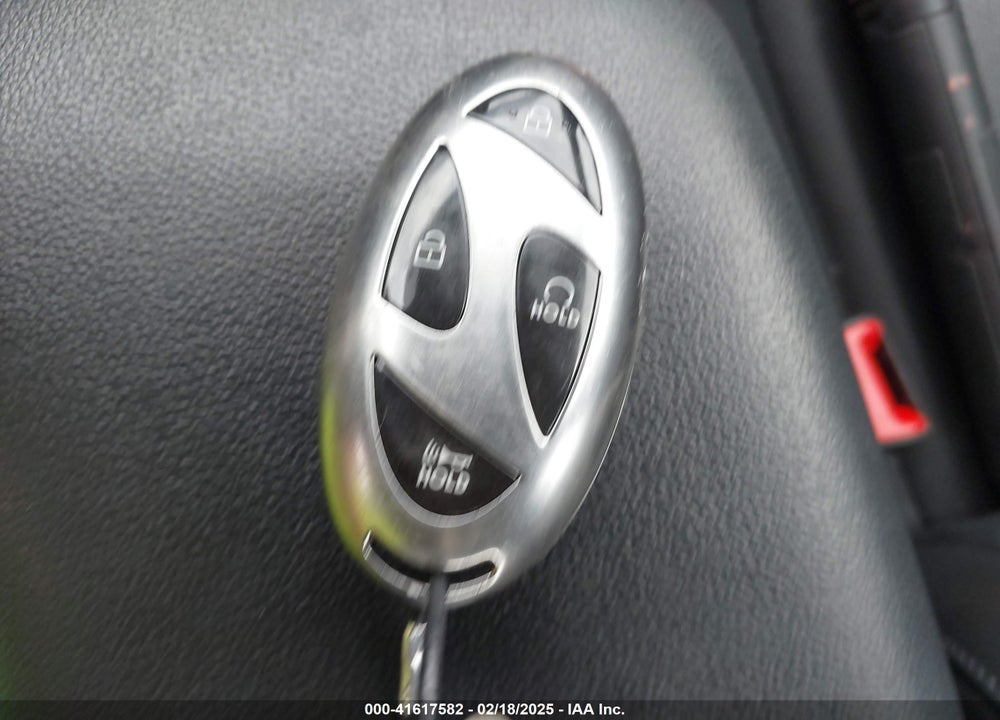 2024 HYUNDAI ELANTRA LIMITED VIN: KMHLP4DGXRU639950