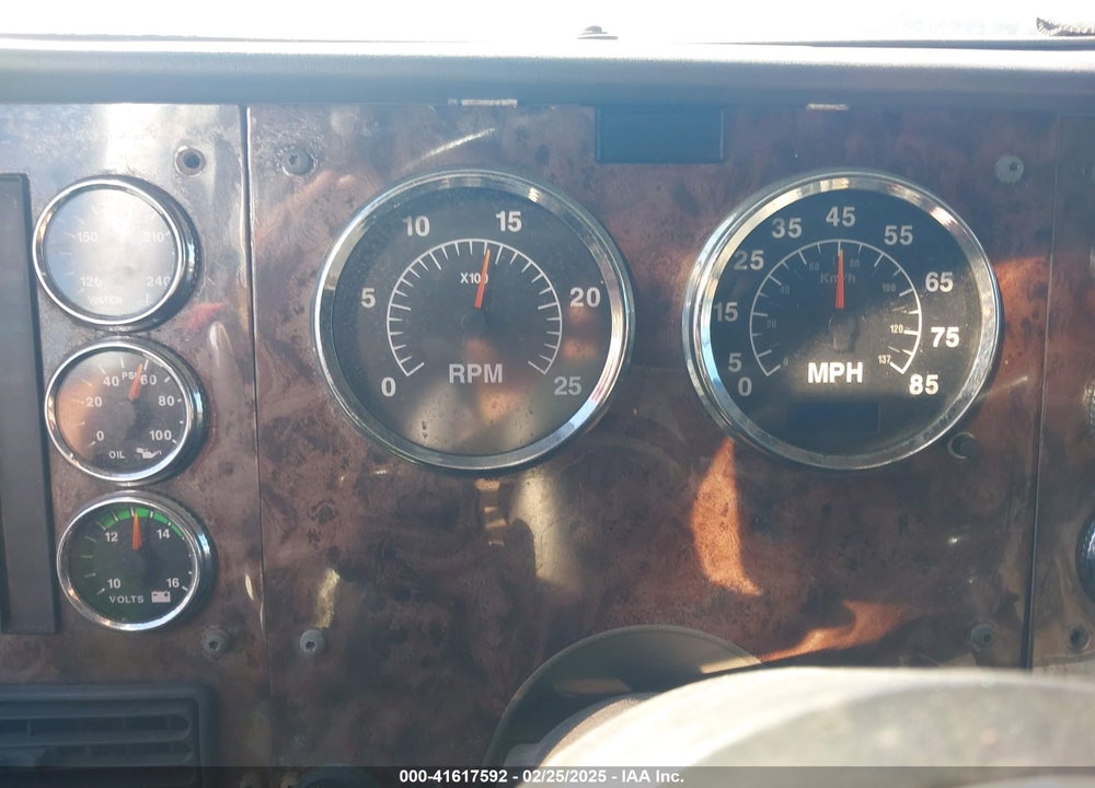 2007 INTERNATIONAL 9400 9400I VIN: 2HSCNSBR27C366350