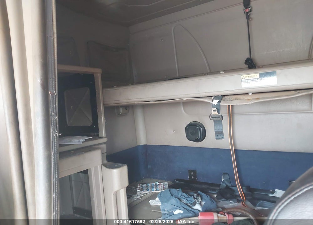 2007 INTERNATIONAL 9400 9400I VIN: 2HSCNSBR27C366350
