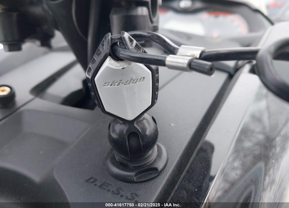 2019 SKI DOO RENEGADE ANDRENALINE VIN: 2BPSUWKJ5KV000016
