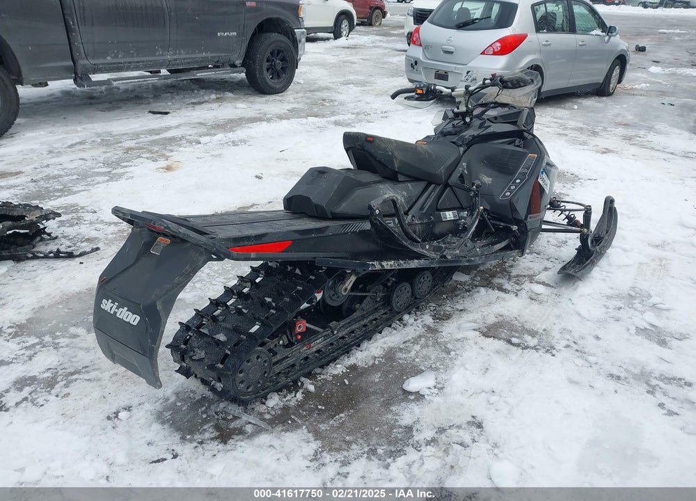 2019 SKI DOO RENEGADE ANDRENALINE VIN: 2BPSUWKJ5KV000016