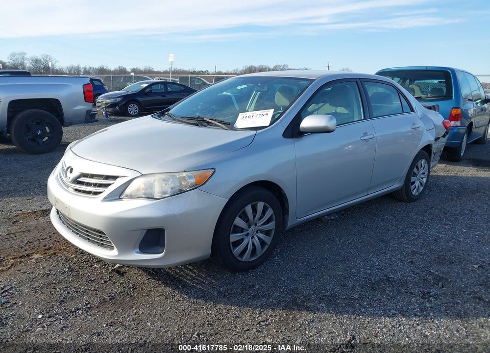 2013 TOYOTA COROLLA VIN: 2T1BU4EE2DC055182