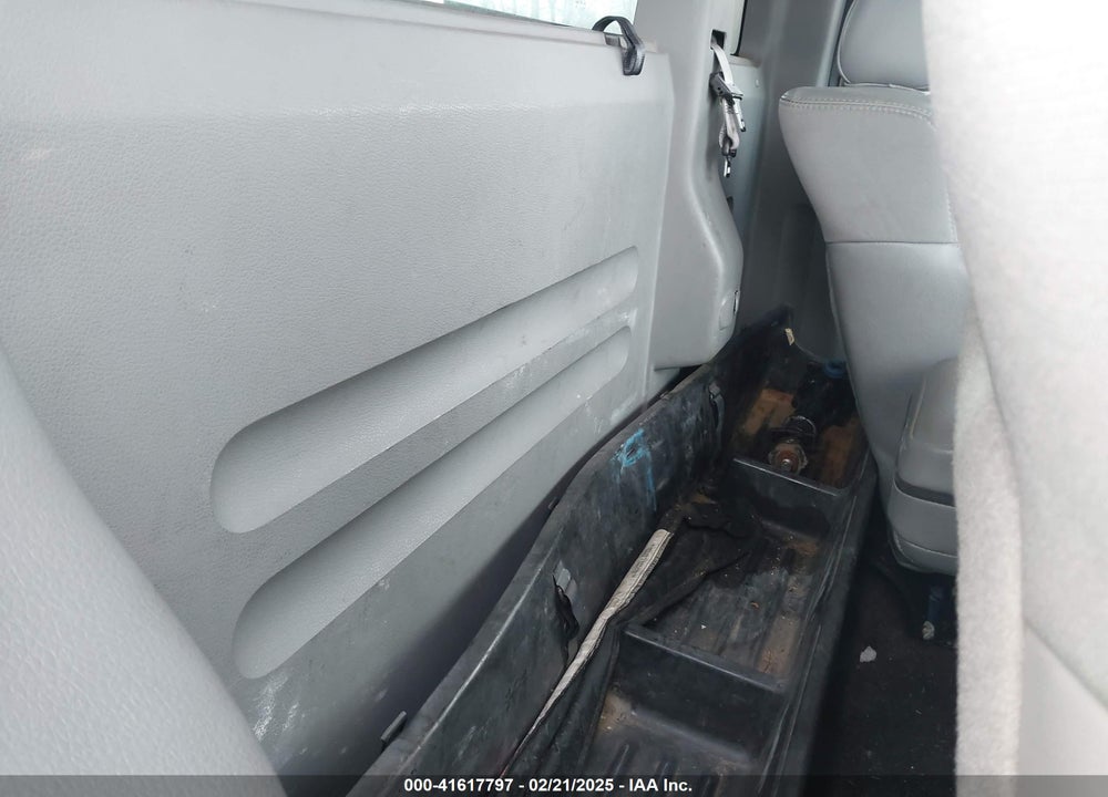 2007 FORD F-150 STX/XL/XLT VIN: 1FTRF12W67NA40142