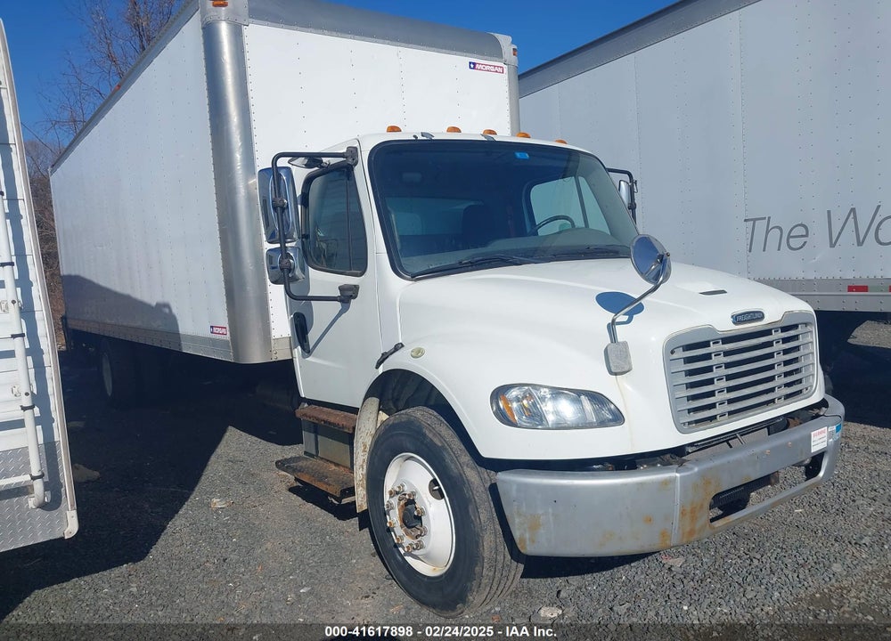 2013 FREIGHTLINER M2 106 MEDIUM DUTY VIN: 1FVACXDT2DDFD4823