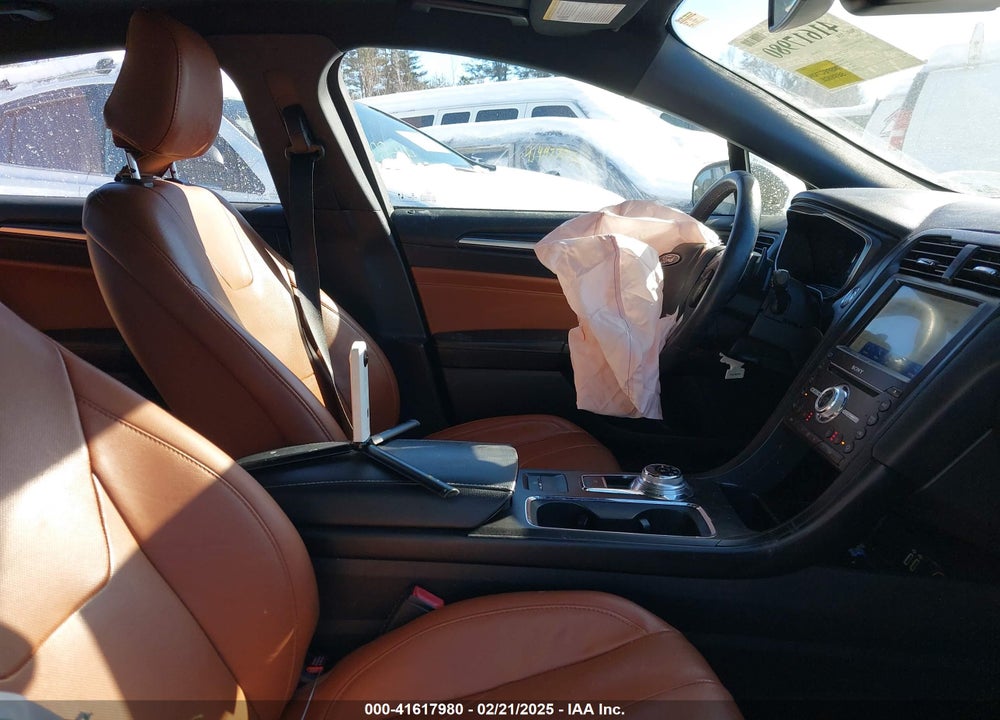 2020 FORD FUSION VIN: 3FA6P0K95LR138516