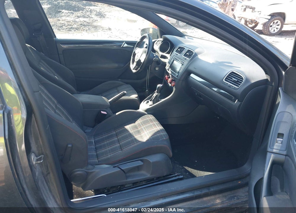 2010 VOLKSWAGEN GTI VIN: WVWEV7AJ9AW146709