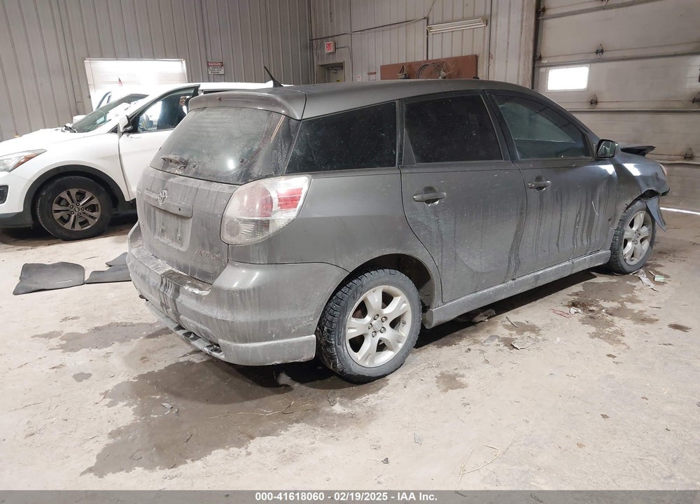 2005 TOYOTA MATRIX/XR VIN: 2T1KR32E25C368895