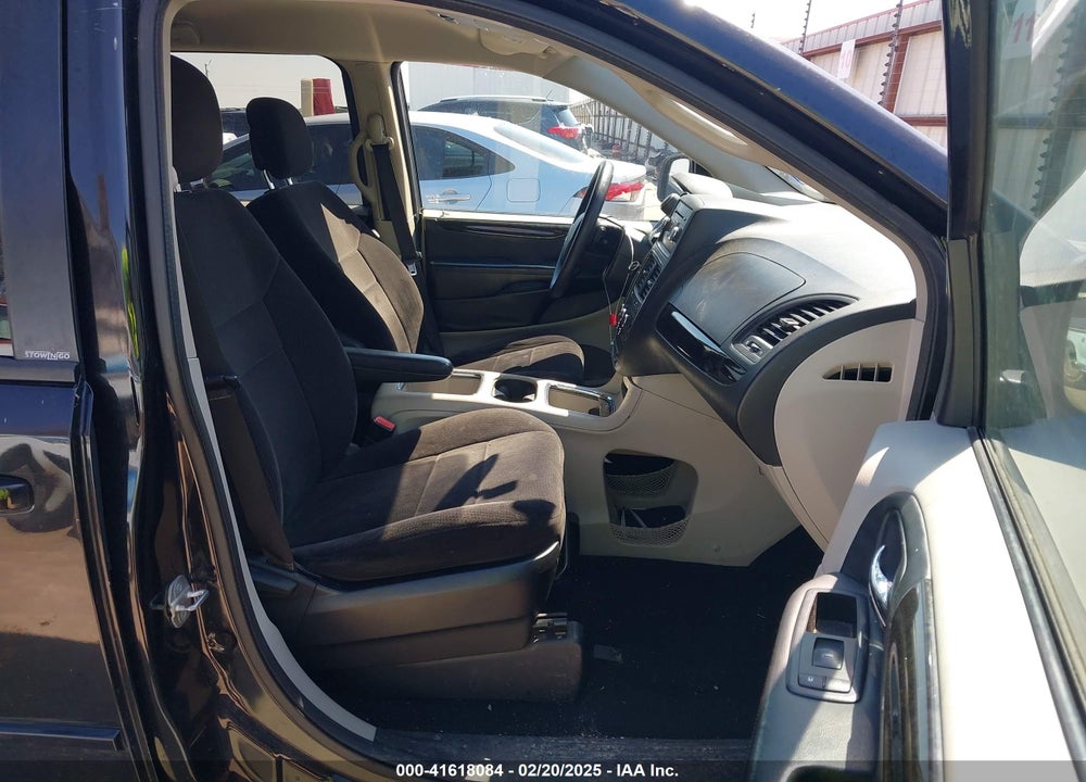 2014 DODGE GRAND CARAVAN SXT VIN: 2C4RDGCG2ER153330