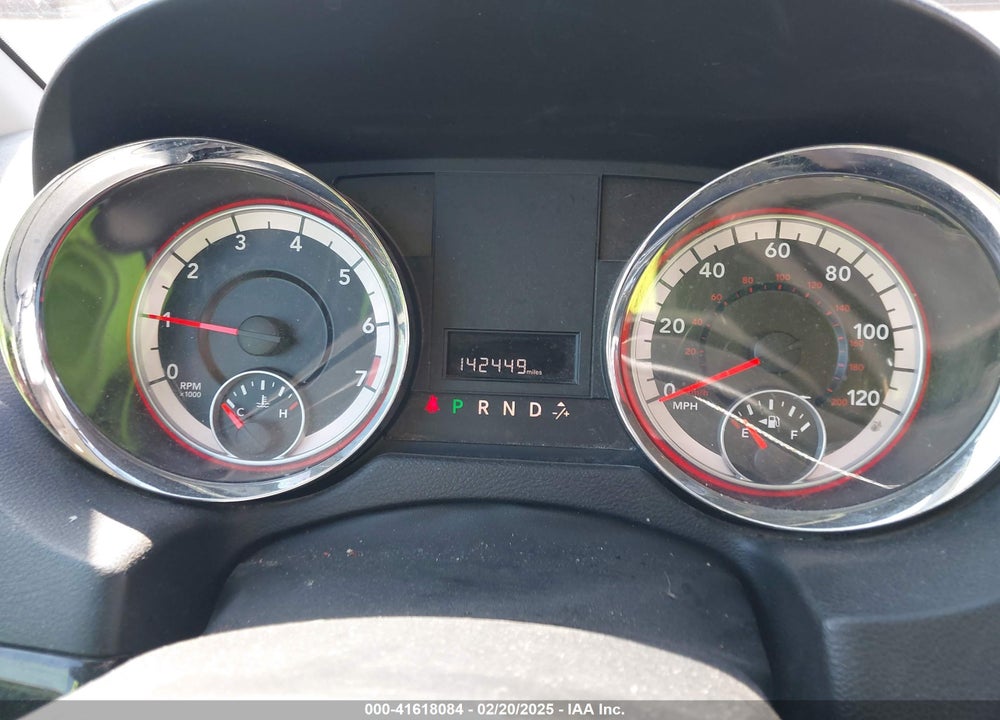 2014 DODGE GRAND CARAVAN SXT VIN: 2C4RDGCG2ER153330