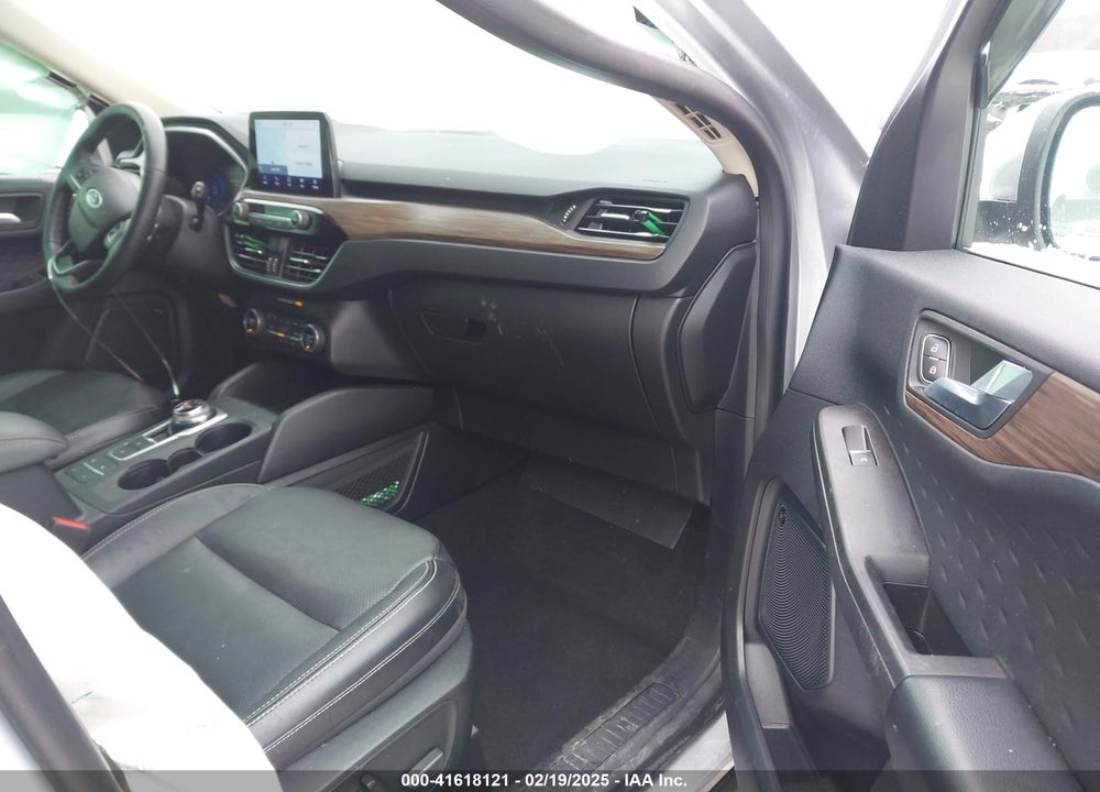 2020 FORD ESCAPE TITANIUM VIN: 1FMCU9J96LUA50817