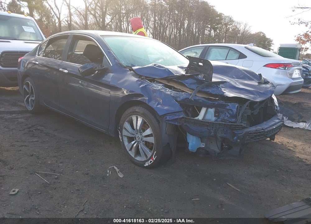 2016 HONDA ACCORD VIN: 1HGCR2F38GA081559