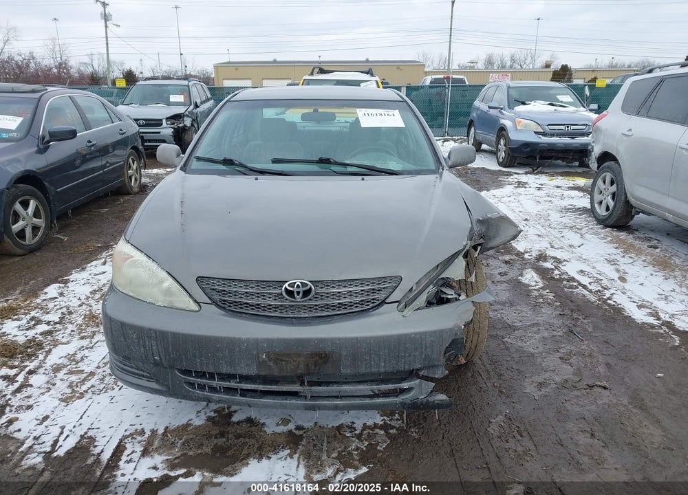 2002 TOYOTA CAMRY LE VIN: 4T1BE32K32U561617