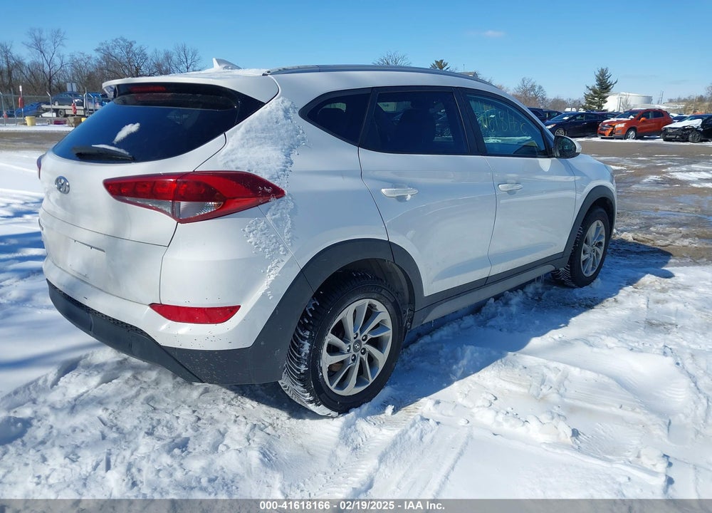 2018 HYUNDAI TUCSON SEL VIN: KM8J33A49JU671610