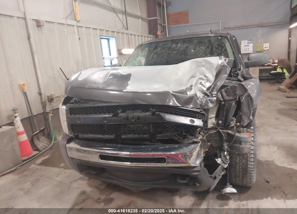 2010 CHEVROLET SILVERADO 1500 LT VIN: 1GCSKSE34AZ261209