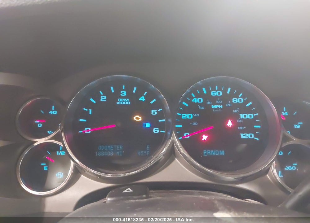 2010 CHEVROLET SILVERADO 1500 LT VIN: 1GCSKSE34AZ261209