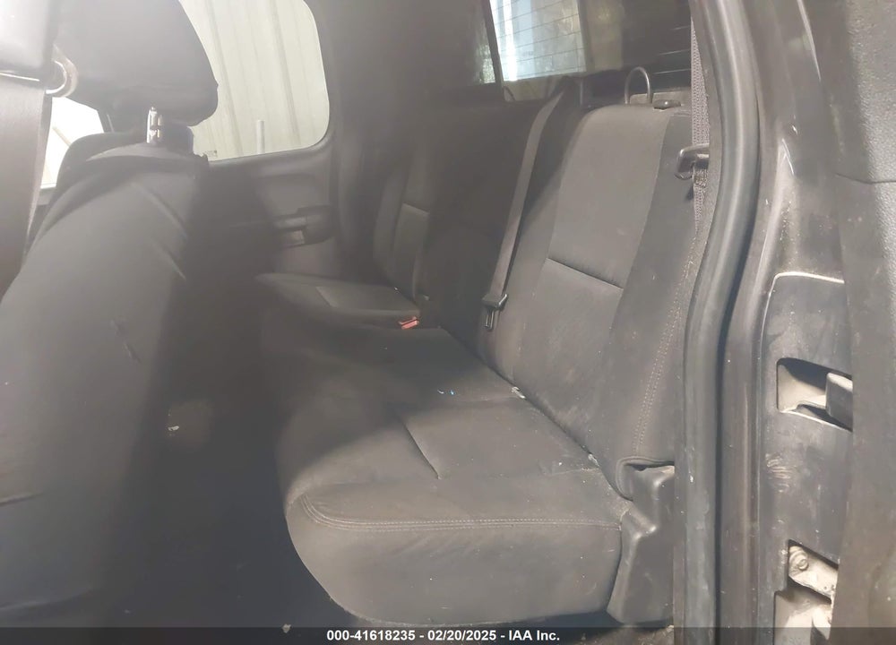 2010 CHEVROLET SILVERADO 1500 LT VIN: 1GCSKSE34AZ261209