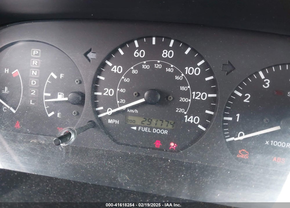 2000 TOYOTA CAMRY XLE V6 VIN: JT2BF28K3Y0242116