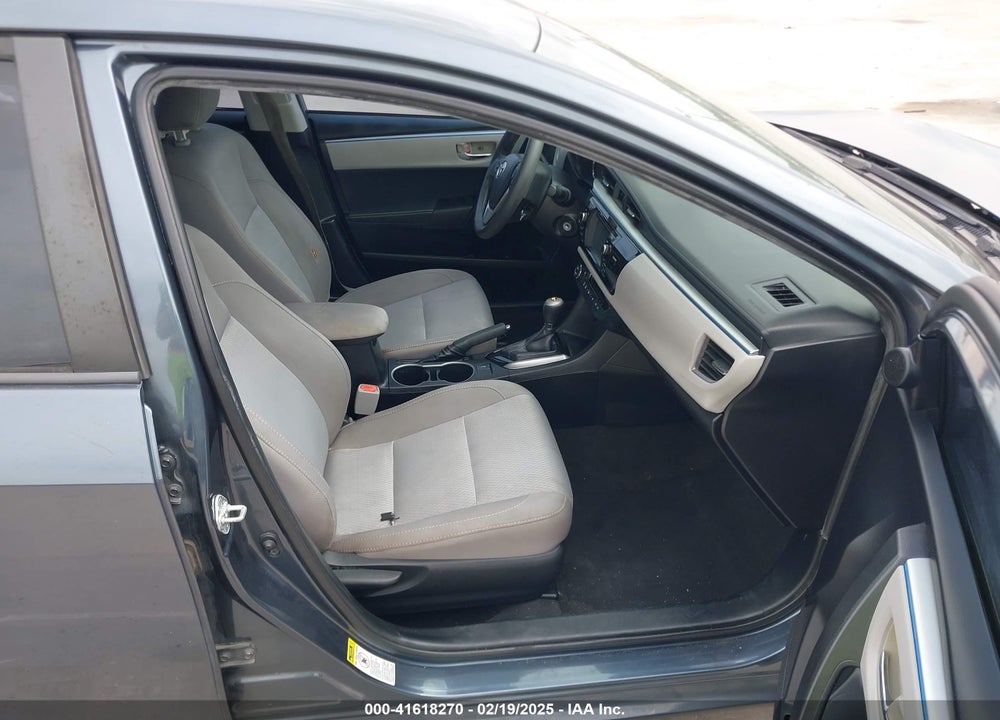2016 TOYOTA COROLLA VIN: 2T1BURHE8GC582317