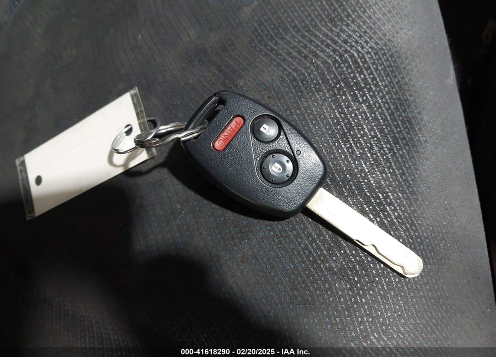 2011 HONDA FIT SPORT VIN: JHMGE8H54BC022288