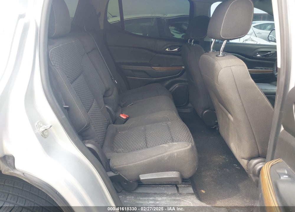 2017 GMC ACADIA VIN: 1GKKNKLA0HZ148087
