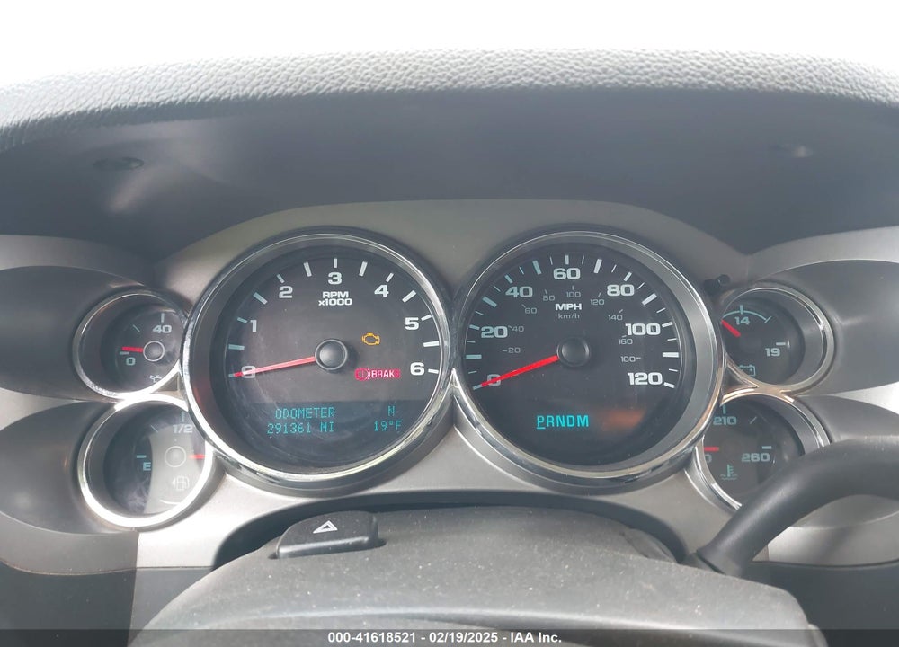 2011 CHEVROLET SILVERADO 1500 LT VIN: 1GCRKSE06BZ186048