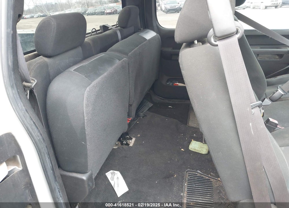 2011 CHEVROLET SILVERADO 1500 LT VIN: 1GCRKSE06BZ186048