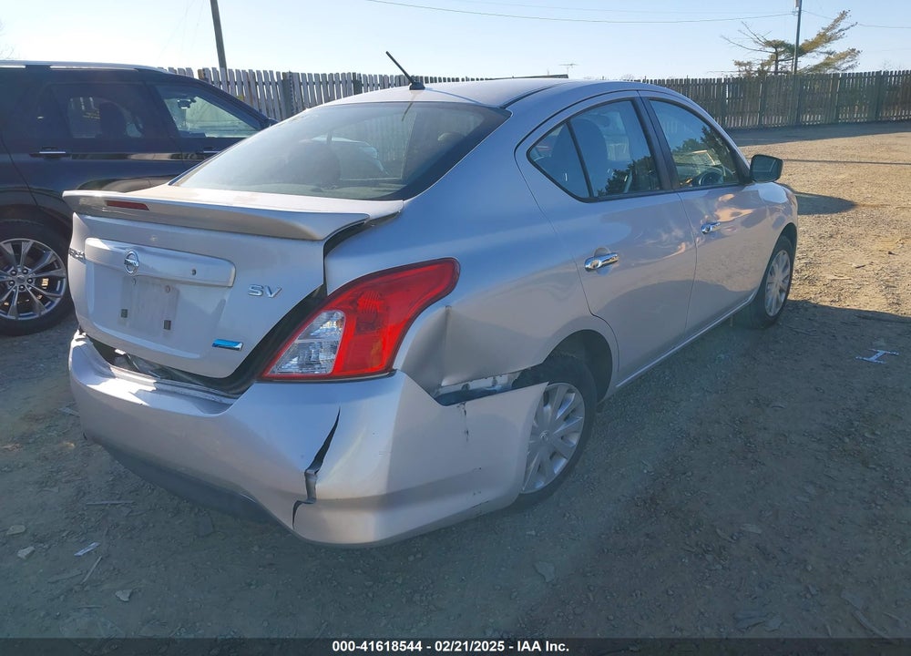 2015 NISSAN VERSA VIN: 3N1CN7AP8FL859077