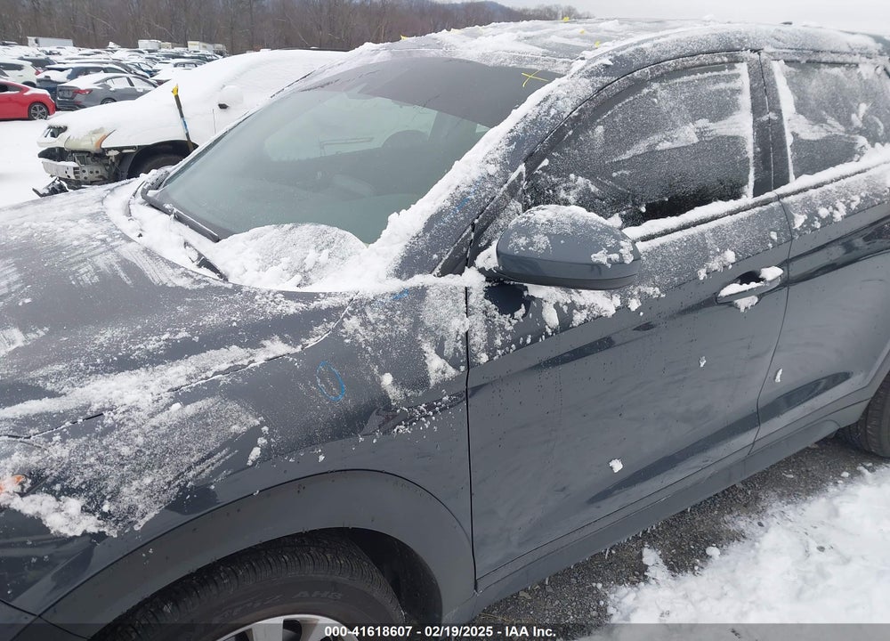 2019 HYUNDAI TUCSON SE VIN: KM8J2CA41KU939022