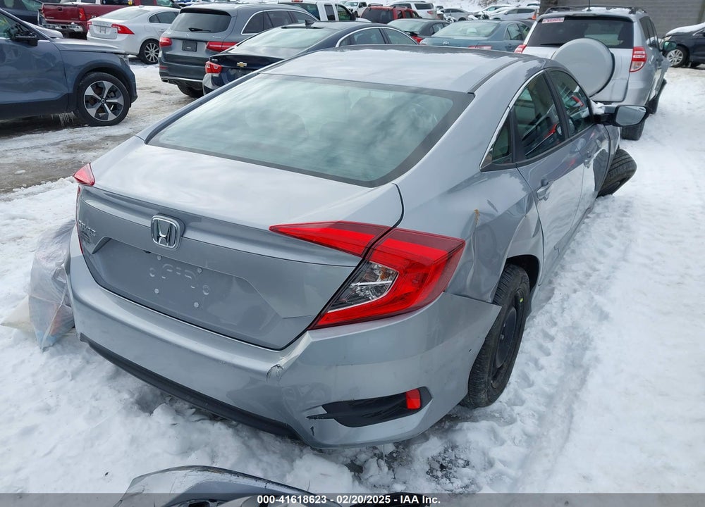 2018 HONDA CIVIC VIN: 2HGFC2F53JH528193