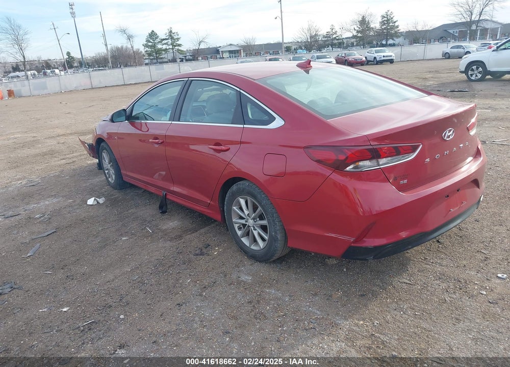 2018 HYUNDAI SONATA VIN: 5NPE24AF0JH607126