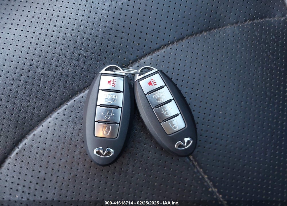 2009 INFINITI G37X VIN: JNKCV61F69M361063