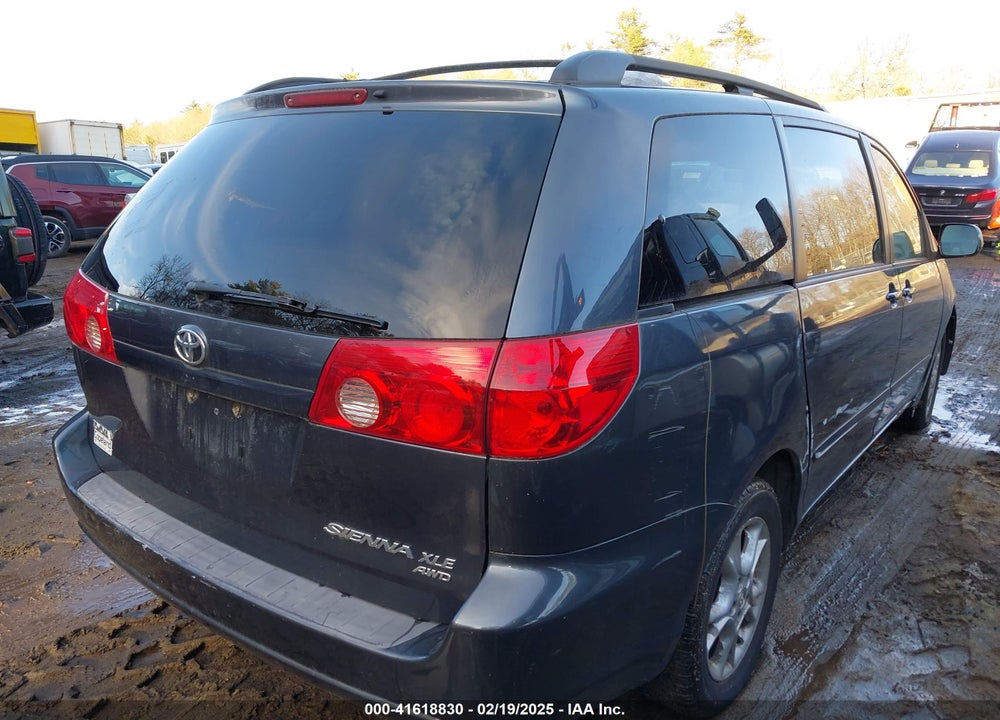 2006 TOYOTA SIENNA XLE VIN: 5TDBA22C86S070523
