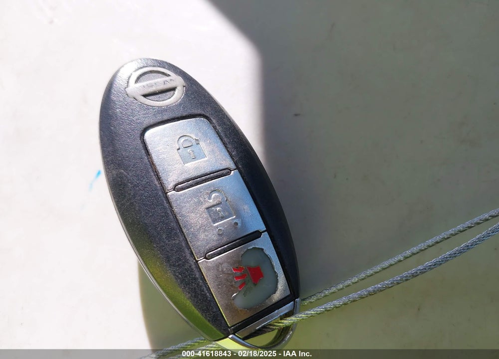 2008 NISSAN VERSA VIN: 3N1BC13E88L366111