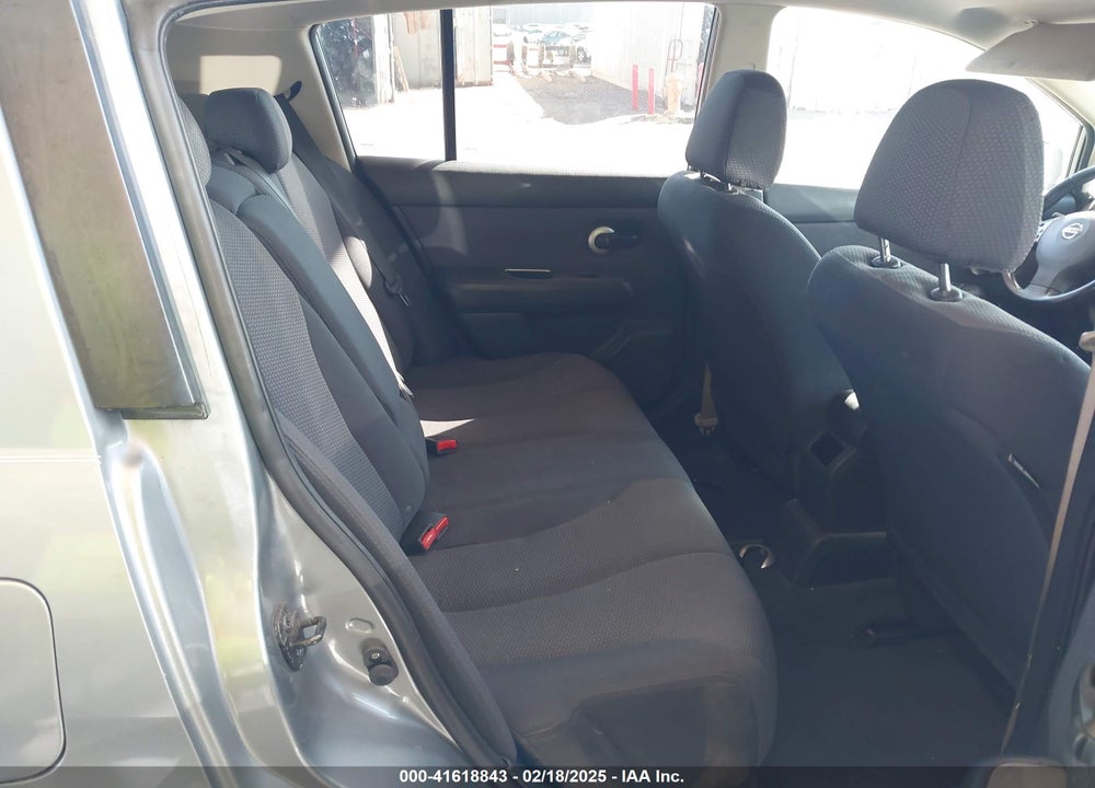 2008 NISSAN VERSA VIN: 3N1BC13E88L366111