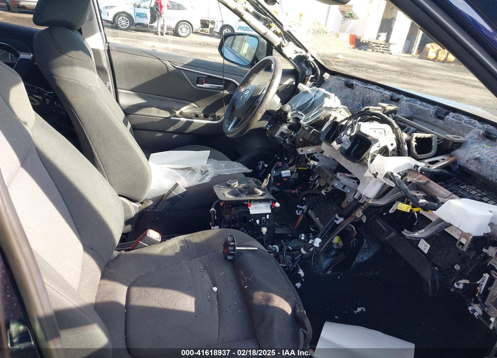 2020 TOYOTA RAV4 HYBRID XLE VIN: 2T3RWRFV0LW099223