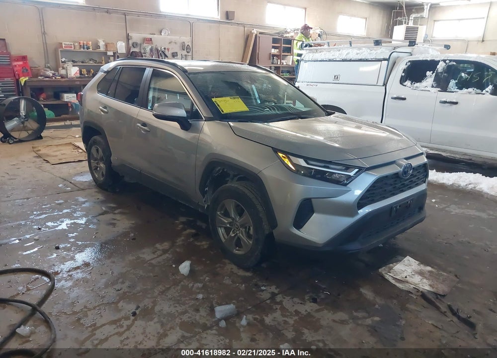 2024 TOYOTA RAV4 HYBRID XLE VIN: 4T3RWRFV1RU161639