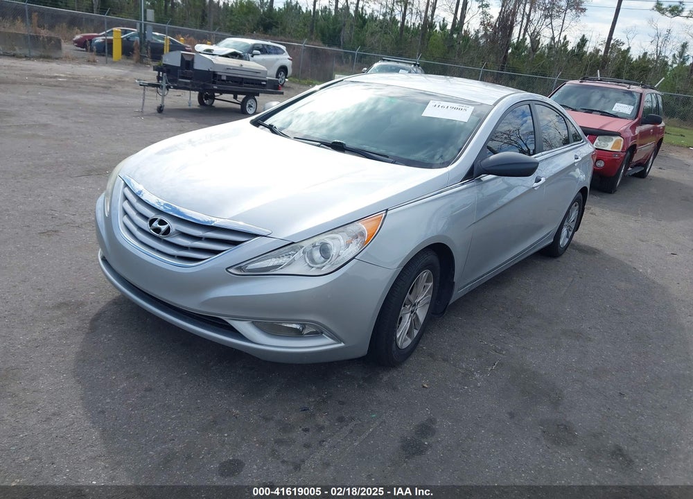 2013 HYUNDAI SONATA VIN: 5NPEB4AC1DH664669