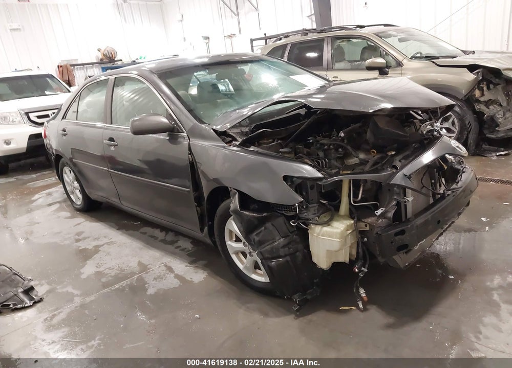 2011 TOYOTA CAMRY VIN: 4T1BF3EK8BU219511