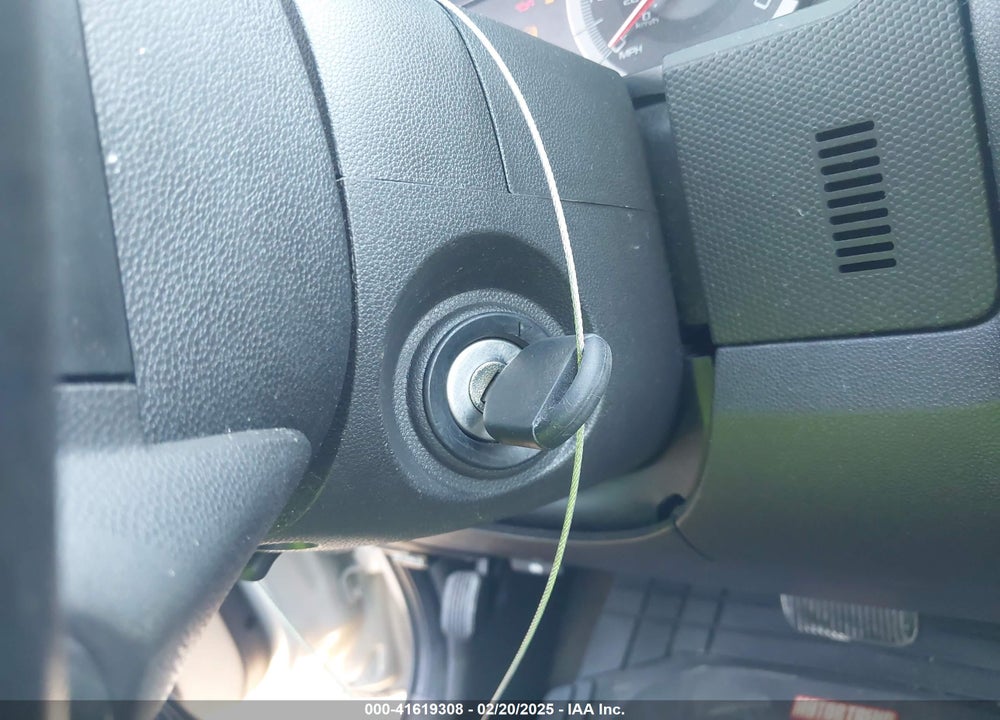 2009 FORD ESCAPE XLT VIN: 1FMCU03GX9KD07084