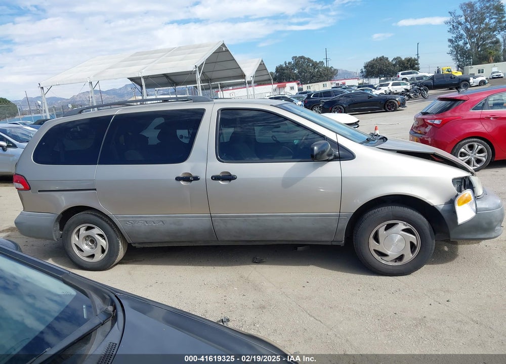 2001 TOYOTA SIENNA LE VIN: 4T3ZF13C81U371924