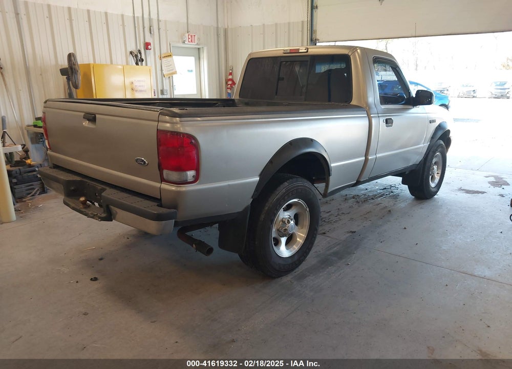 2000 FORD RANGER XL/XLT VIN: 1FTYR10V6YTA33489