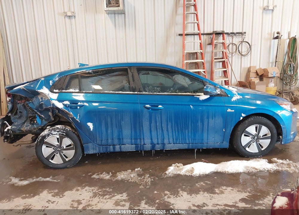 2017 HYUNDAI IONIQ HYBRID BLUE VIN: KMHC65LC1HU036827