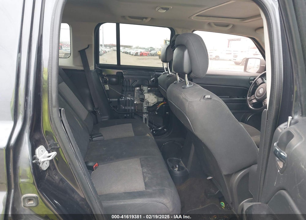 2014 JEEP PATRIOT LATITUDE VIN: 1C4NJPFB9ED619877