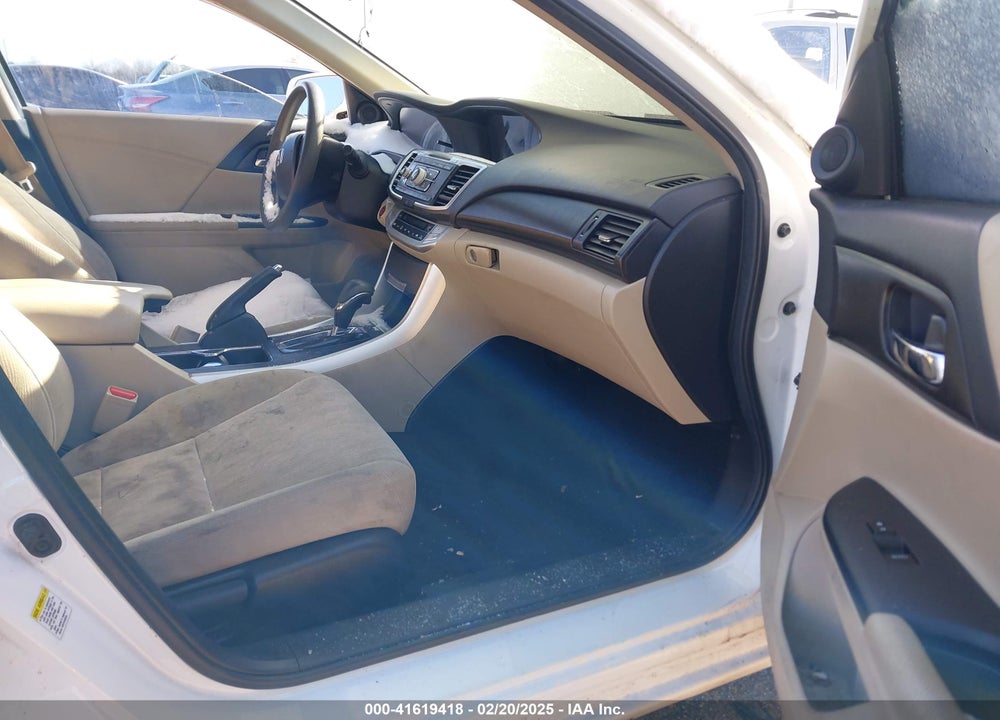 2015 HONDA ACCORD VIN: 1HGCR2F76FA165185